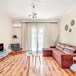Grand Next To Center 3bd 110sqm Apartament